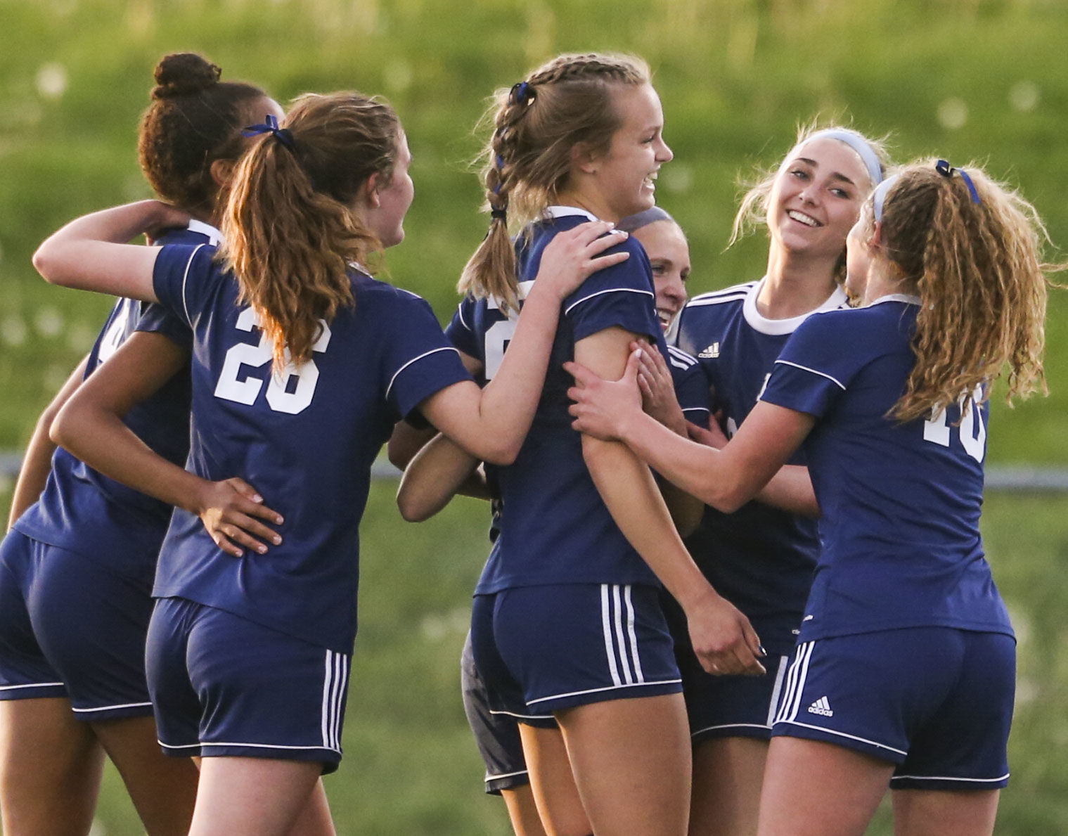 050421-qc-spt-ns-pv-soccer-04.JPG